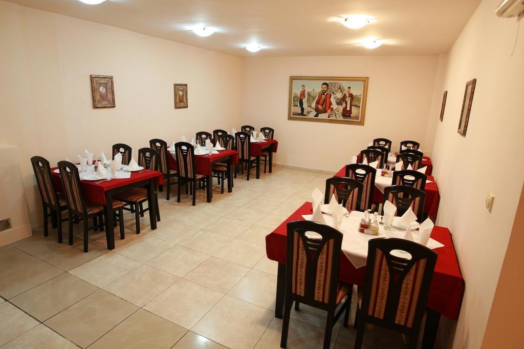 Hotel Vila Prestige Budva Bagian luar foto